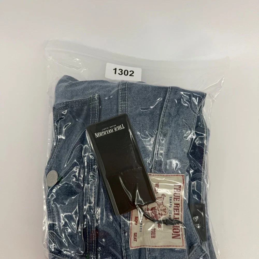 True Religion Geno SN Flap Slim Jeans 32 Light Icy Blue Pine Wash 700859‎ NEW